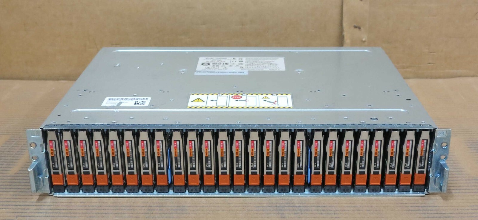 EMC SAE 2U Expansion Storage Array 25x 900GB 2.5" (22.5TB) 2x SAS Controller