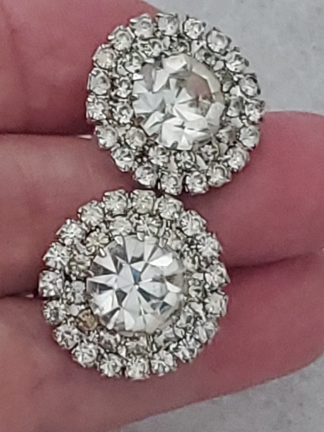 Vntg Silvertone Rhinestone Halo Headlights Clip-on Earrings. F9