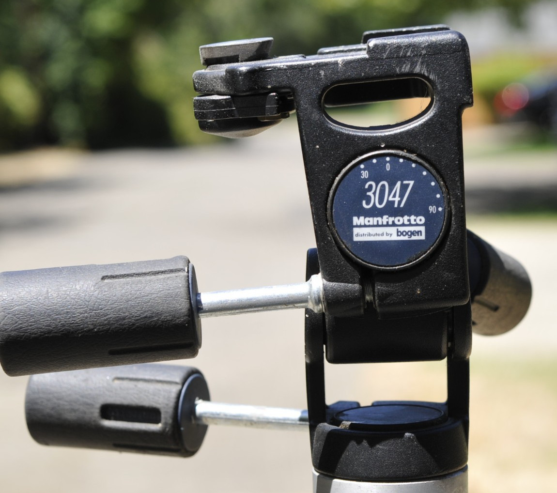 Manfroto 3047 Tripod, 6 ft high, not used much