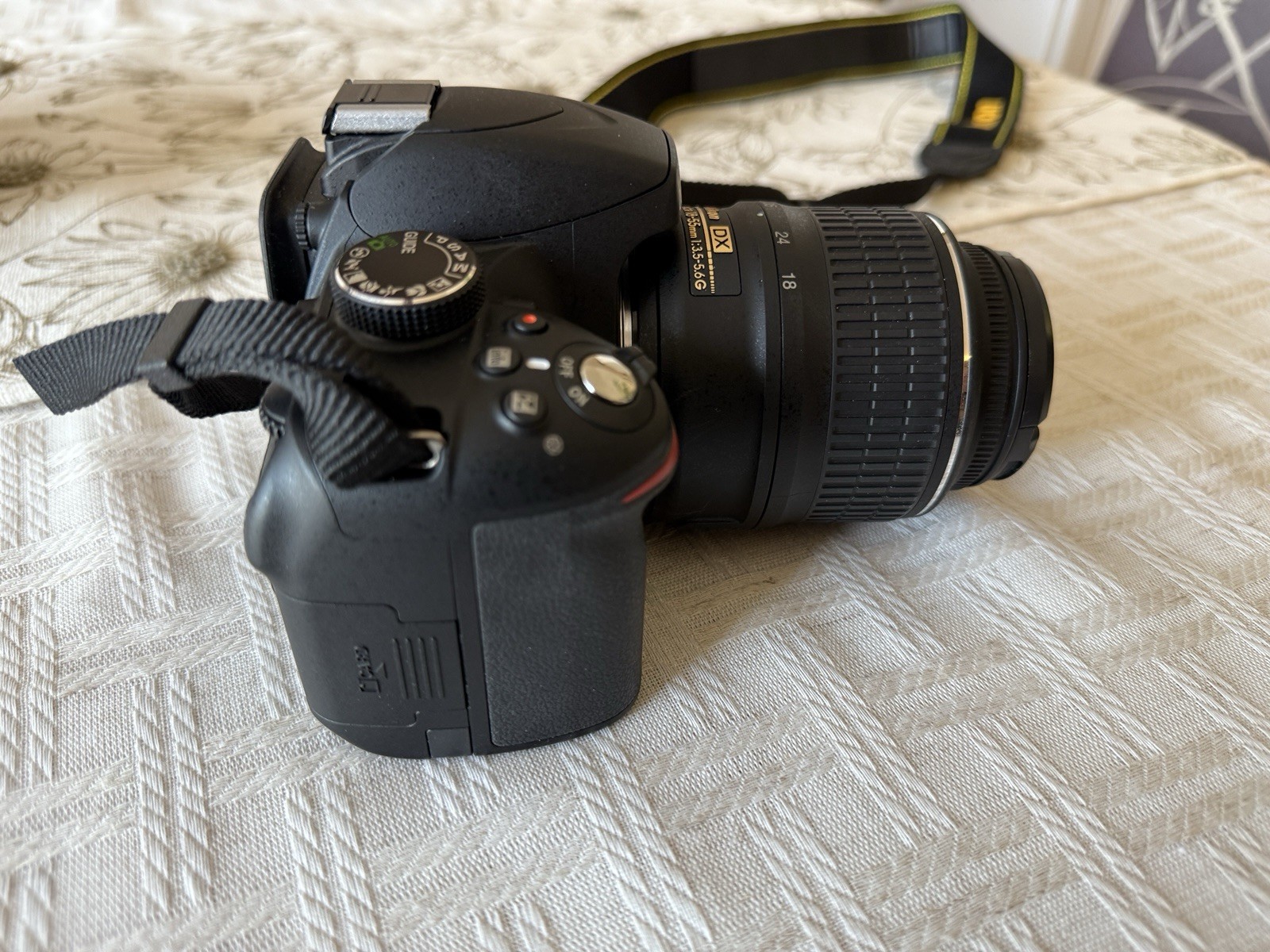 Nikon D3200 Camera with Nikon Lens, Accessories & Lowepro Bag Bundle