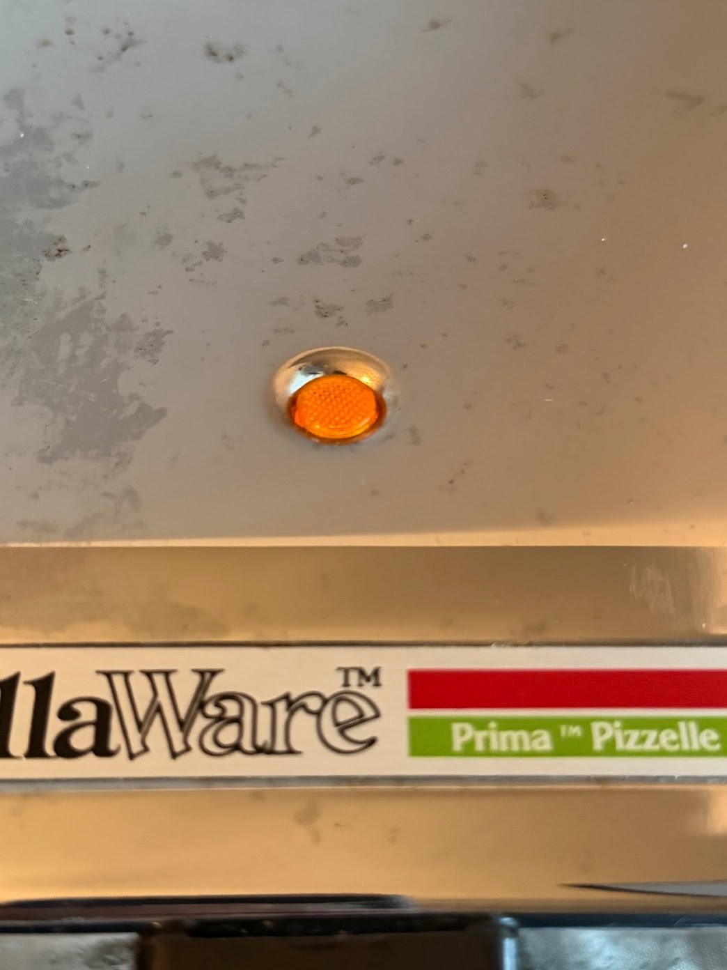 VillaWare Prima Pizzelle Baker Model 6000-NS Cookie Iron