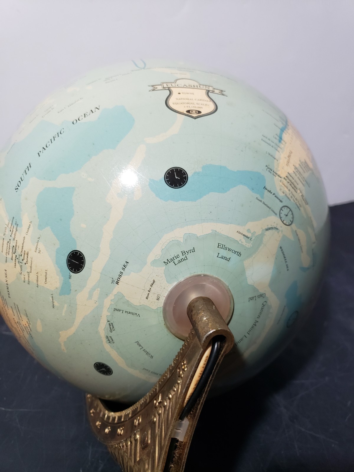Vintage Fucashun Lighted Globe Lamp Touch Light
