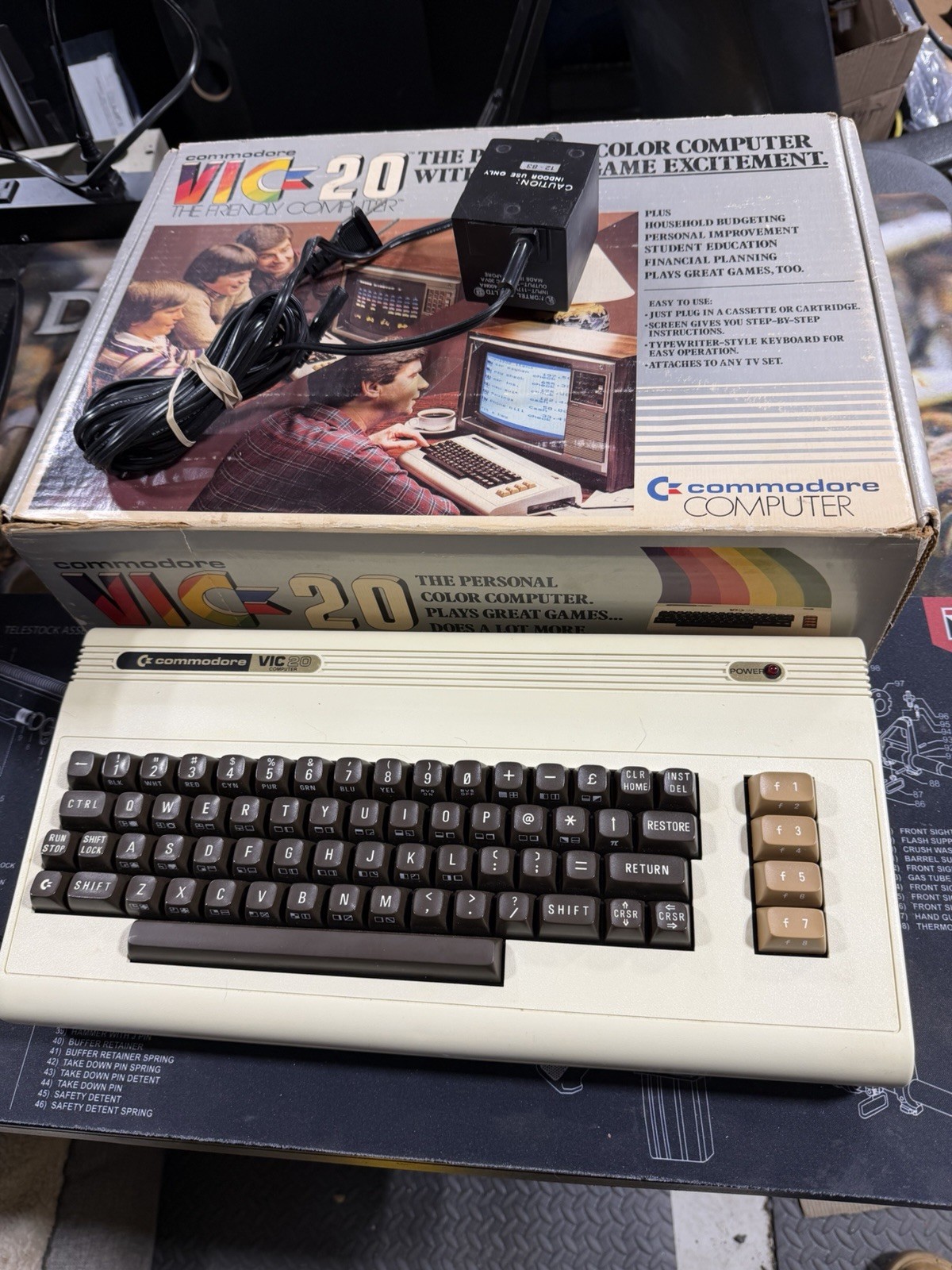 Vintage Commodore Vic 20 Computer  w/power-supply and Original Box - (untested)