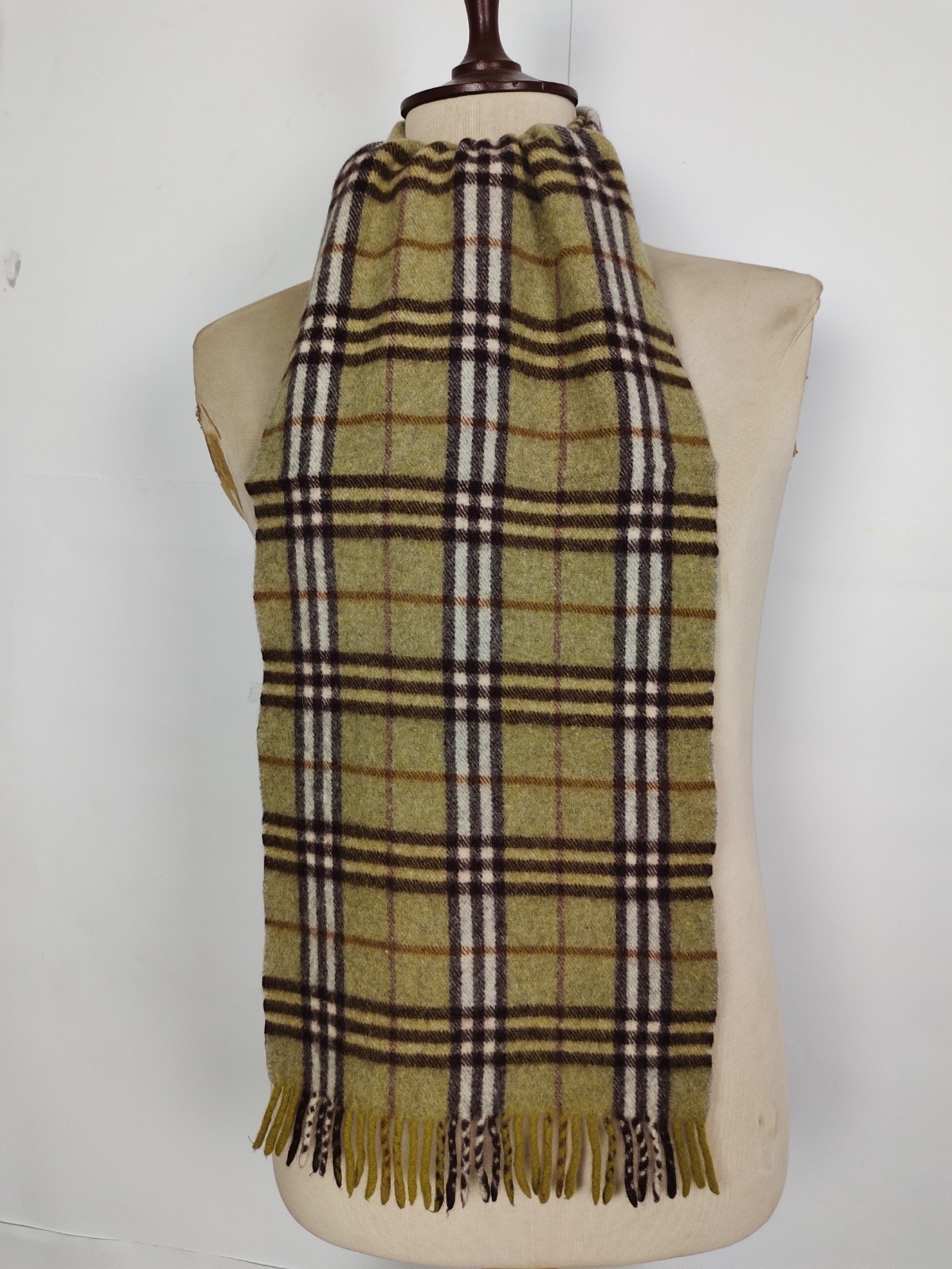 Burberry genuine vintage Nova check Green 100% Lambswool winter Scarf Scarves