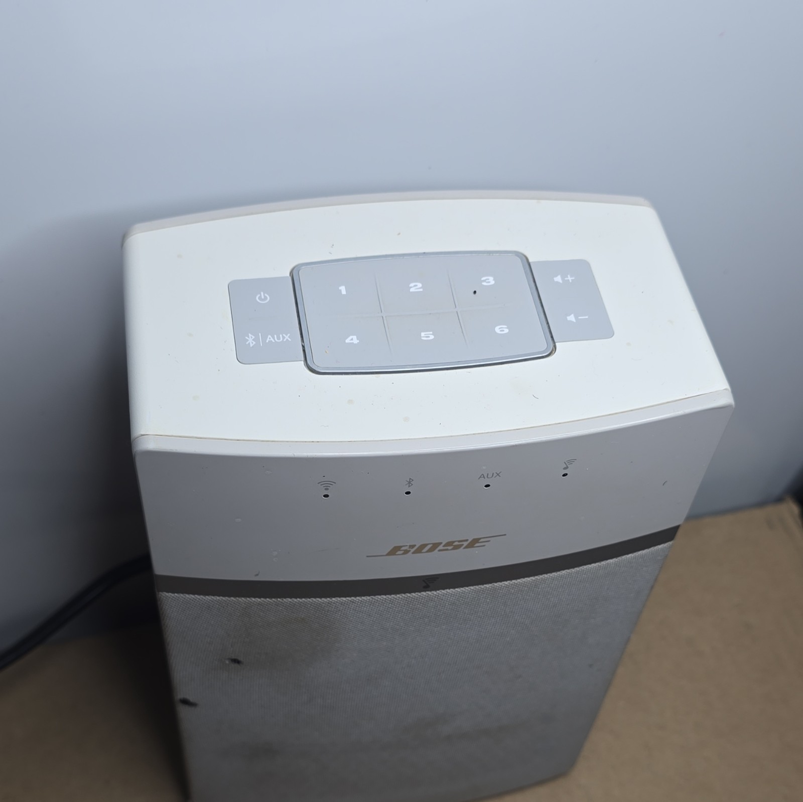 Bose 416776 Wireless Music System Speaker Wi-Fi Bluetooth AUX White/Gray