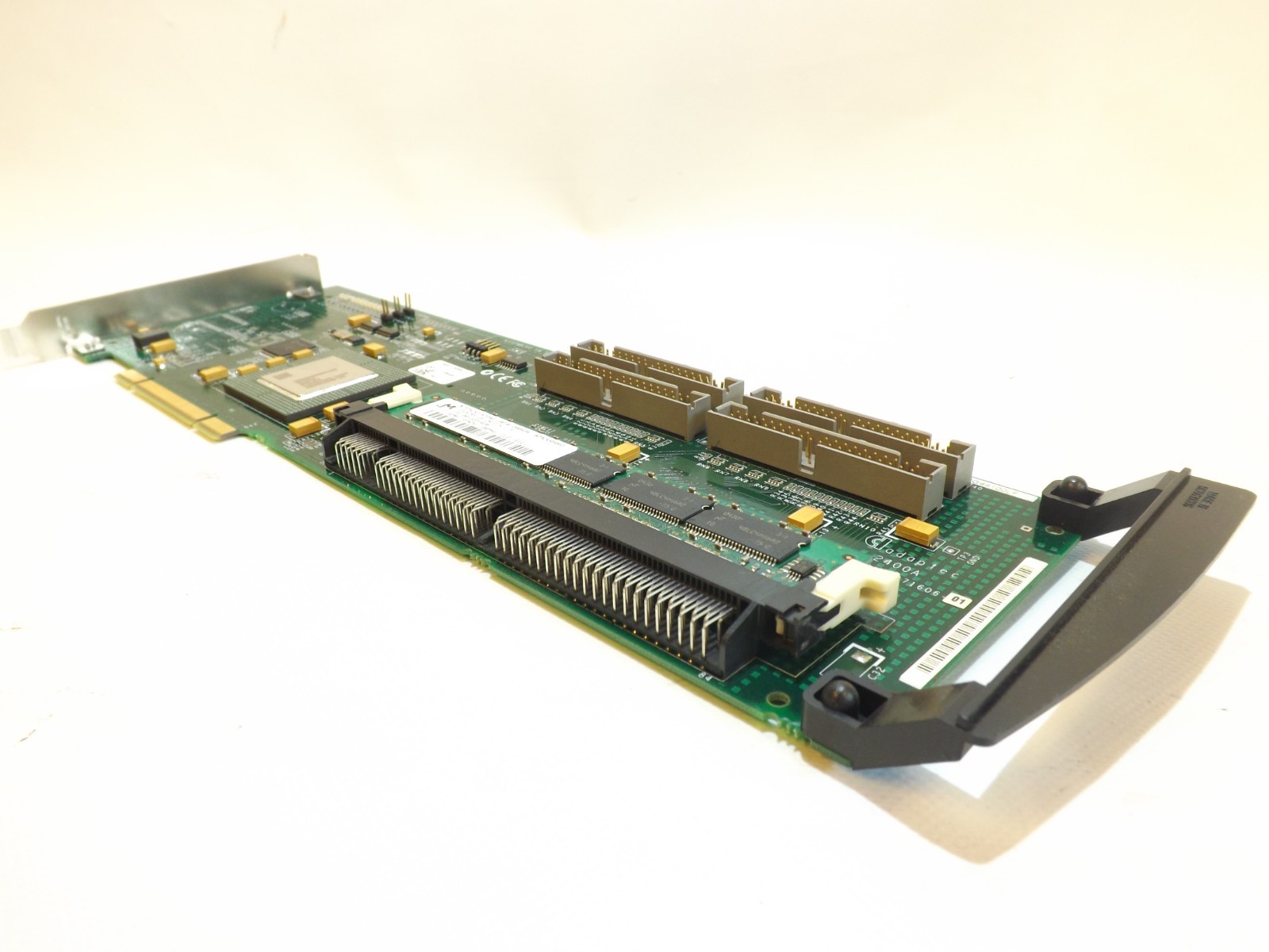 Adaptec AAR-2400A RAID Controller - 4x IDE - 32MB Cache - PCI
