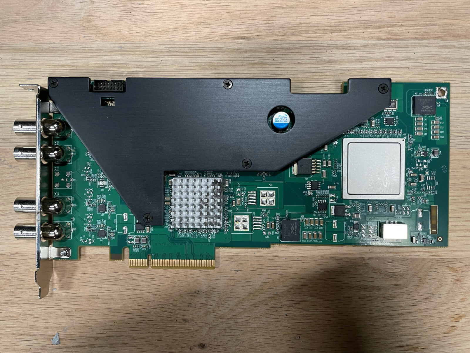 MATROX DSXLE3/12/100 PCIe Video Card