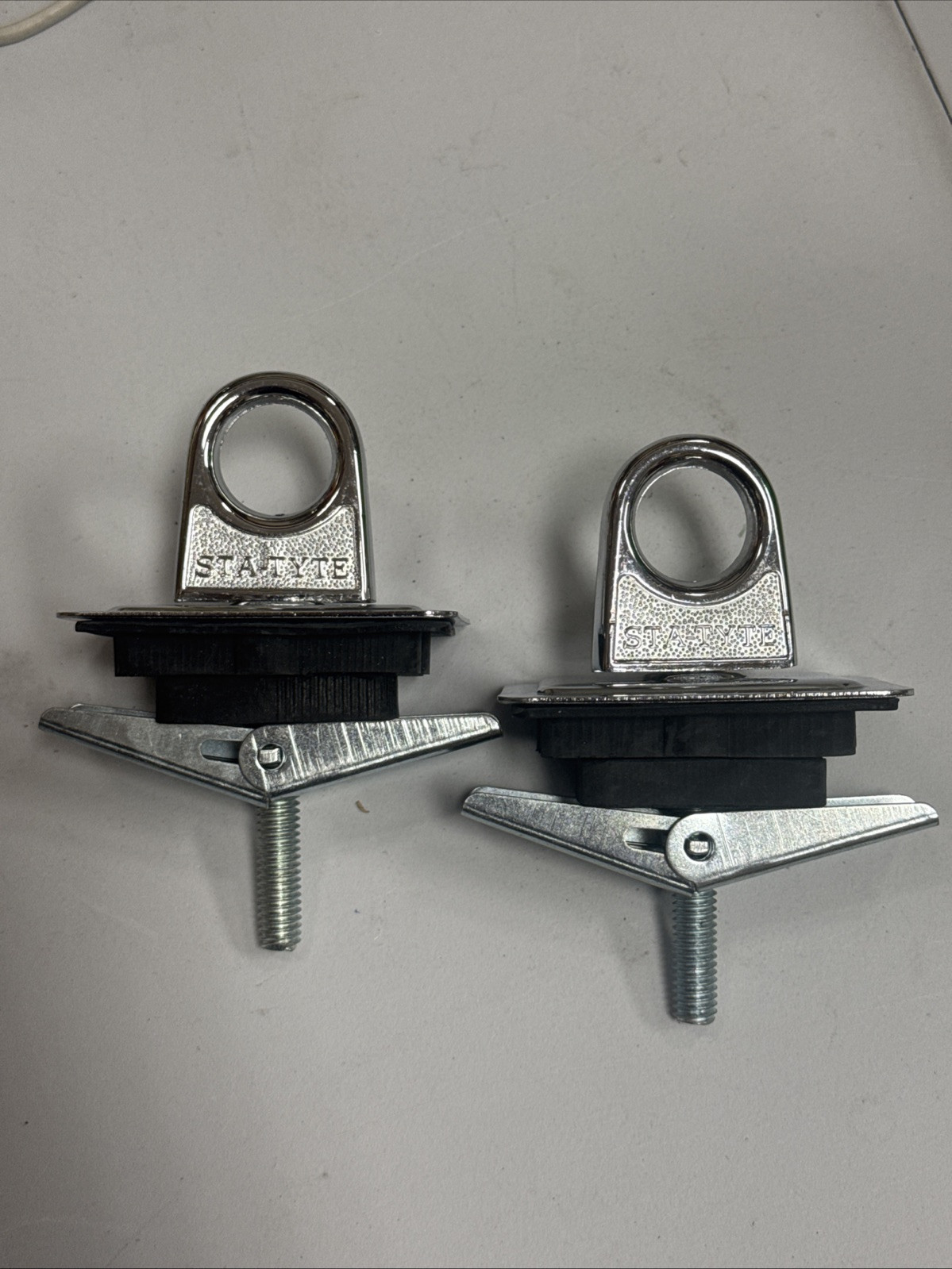 Sta-Tyte T-202 B  ANCHOR POINTS TOGGLE BOLT   3/8" CHROME  3 1/4" X 2 1/4" Set 2