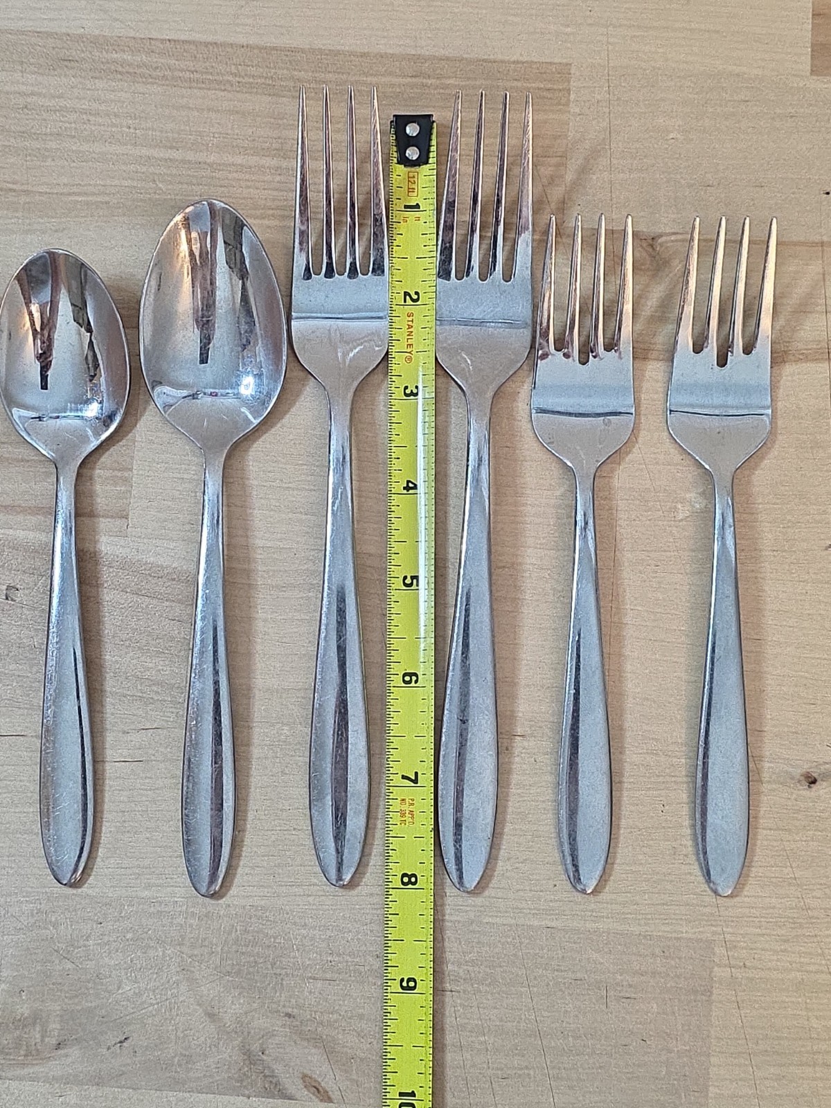 Oneida Mooncast Stainless Steel Flatware Partial Set Replacement Pieces