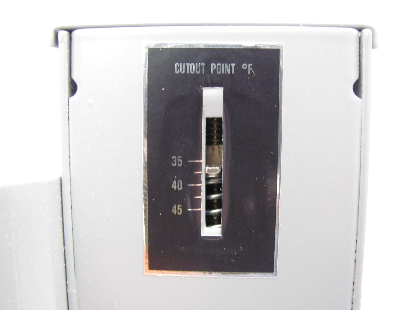 JOHNSON - A11B-1C - Freeze Stat Low Temp Cutout Control w/Auto Reset (35-45F)
