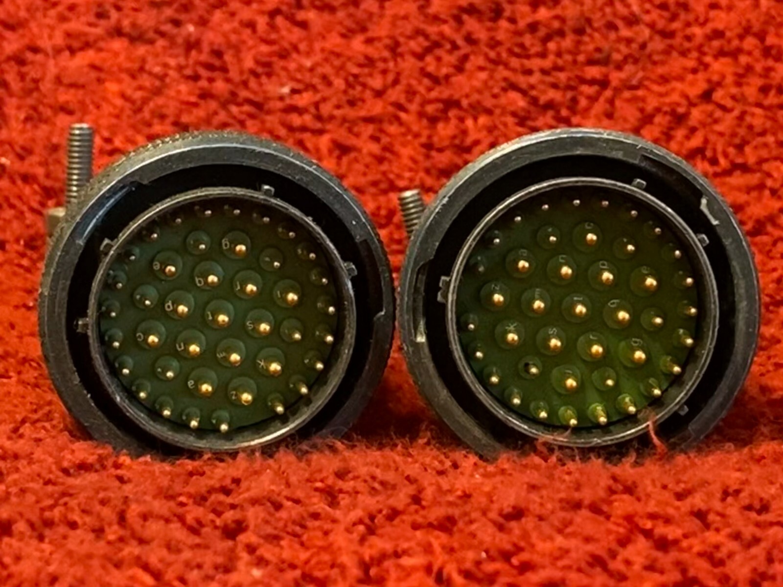 GLENAIR 41 PIN CANNON CIRCULAR PLUG CONNECTORS LOT OF 2 P/N M85049/52-1-22W