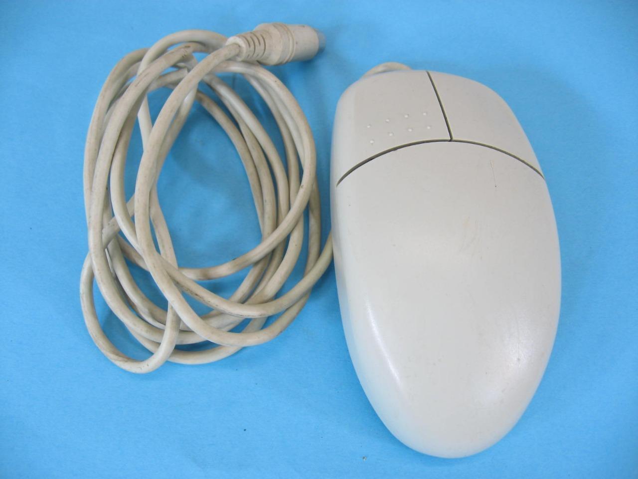 Mitsumi PS/2 Two Button Wired Ball Mouse ECM-S3902 Cleaned Tested Good Quality
