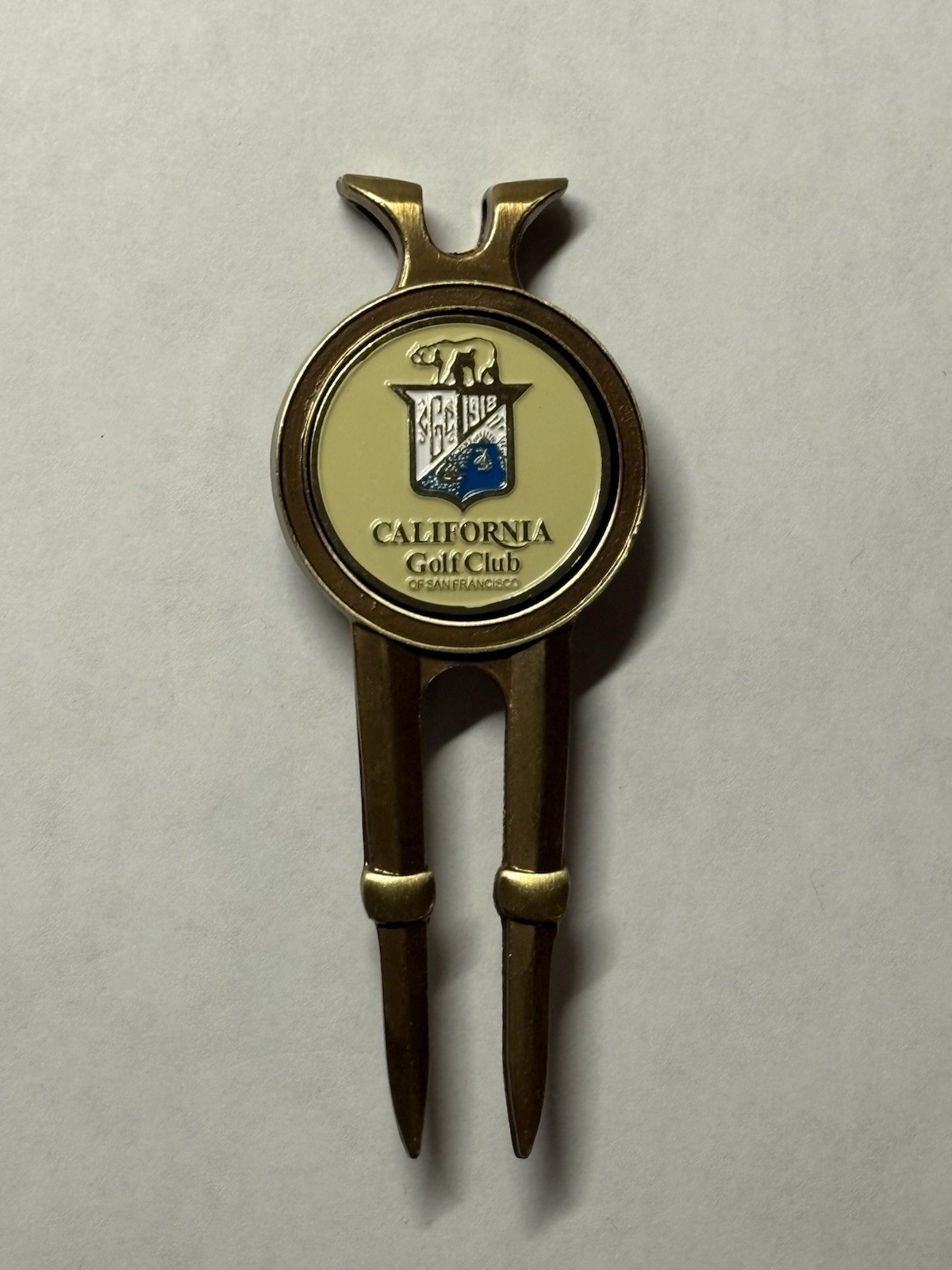 Iconic California Golf Club Of San Francisco Divot Tool & 1" Coin Golf Marker