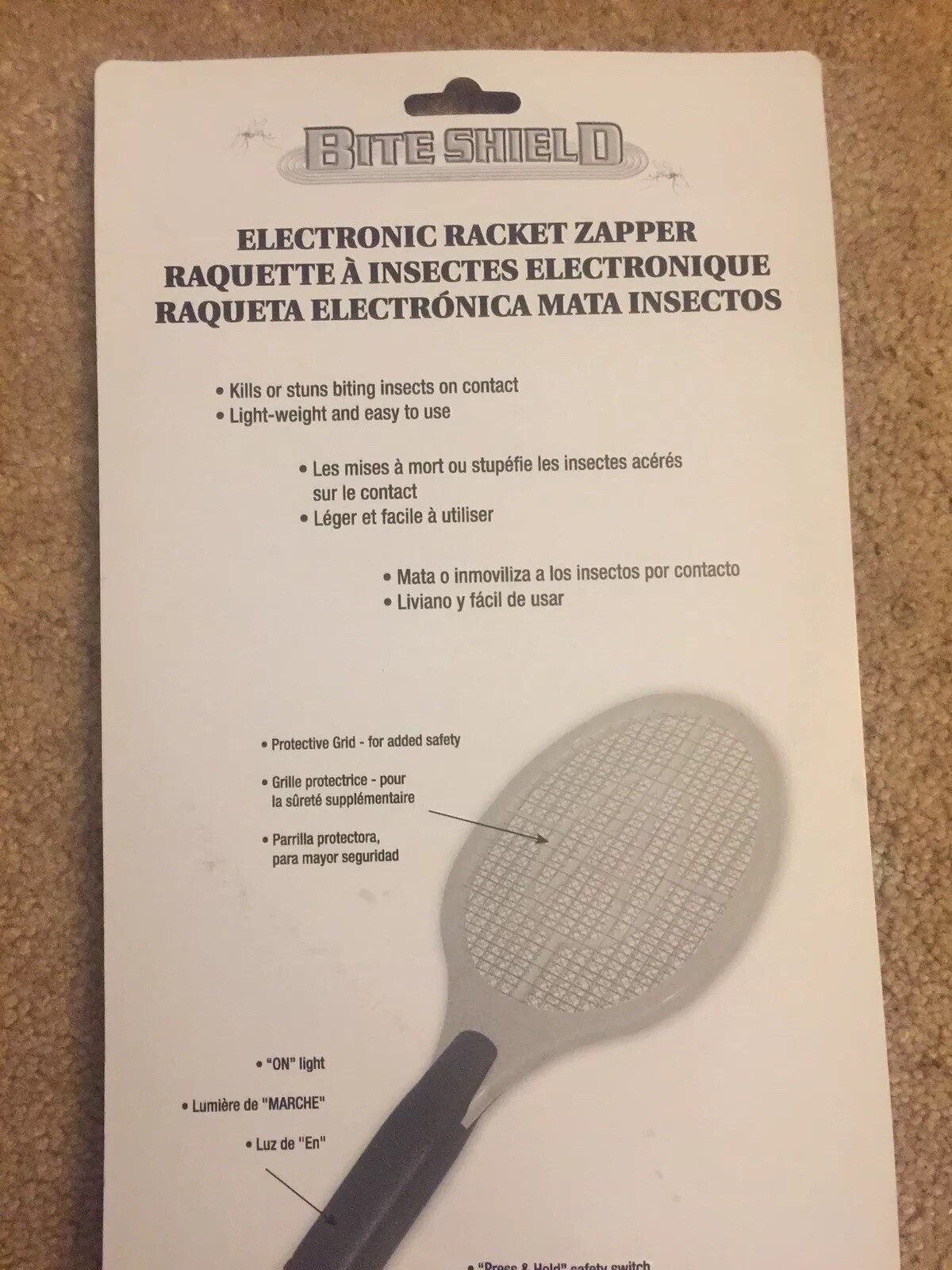 Bite Shield Electronic Bug Racket Zapper Kills Insects Mosquitoes Flies (2XAA)