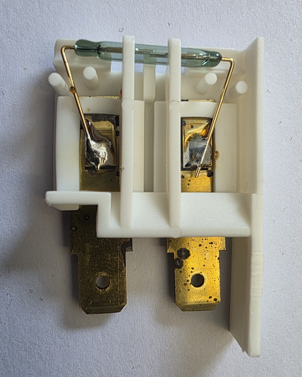 Flow Sensor - Whirlpool / Bauknecht / Ignis - 481227158161 #B-500-25