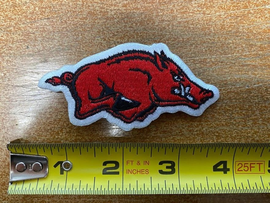 University Arkansas razor backs    Iron/Sew On Embroidered Patch Free Ship