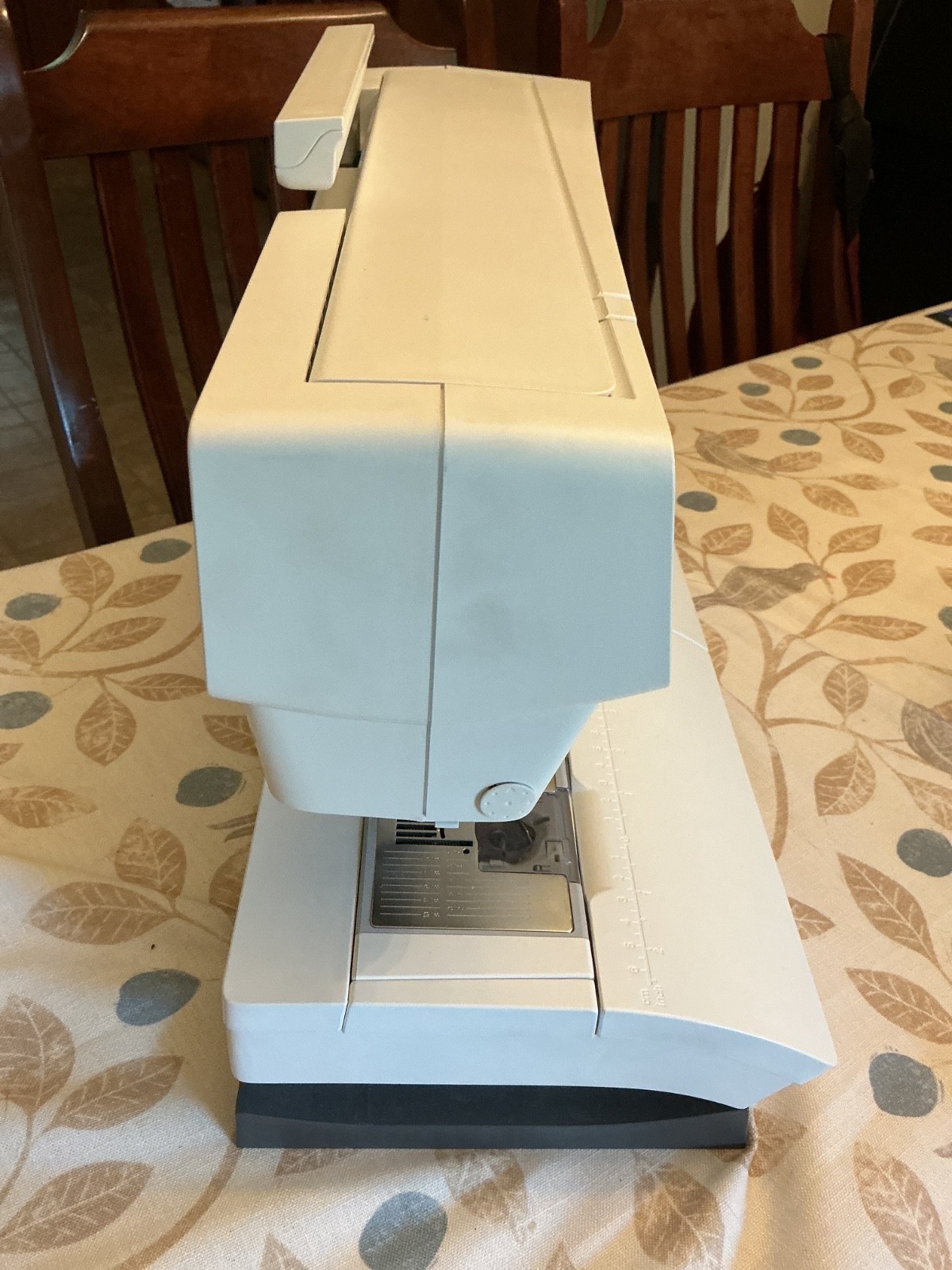 Pfaff Creative Vision 5.0: Computerized Sewing & Embroidery Machine & Accessorie