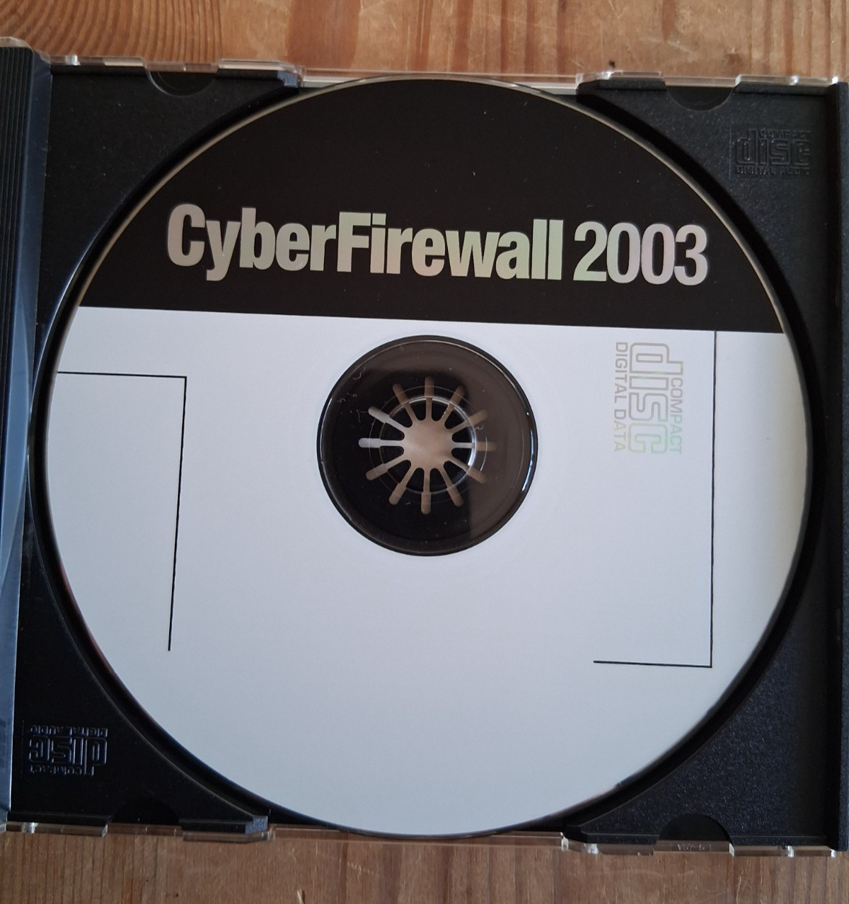 Cyber Firewall 2003 - Software - CD
