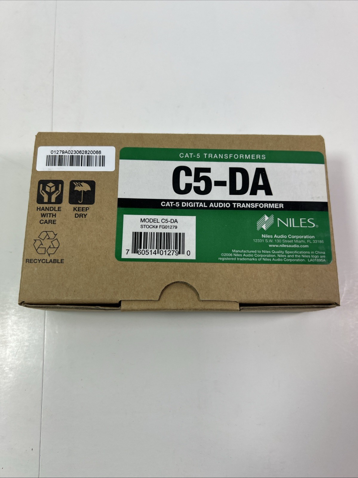 Niles Cat-5 Digital Audio Transformer Balun C5-DA NEW in Box BK06