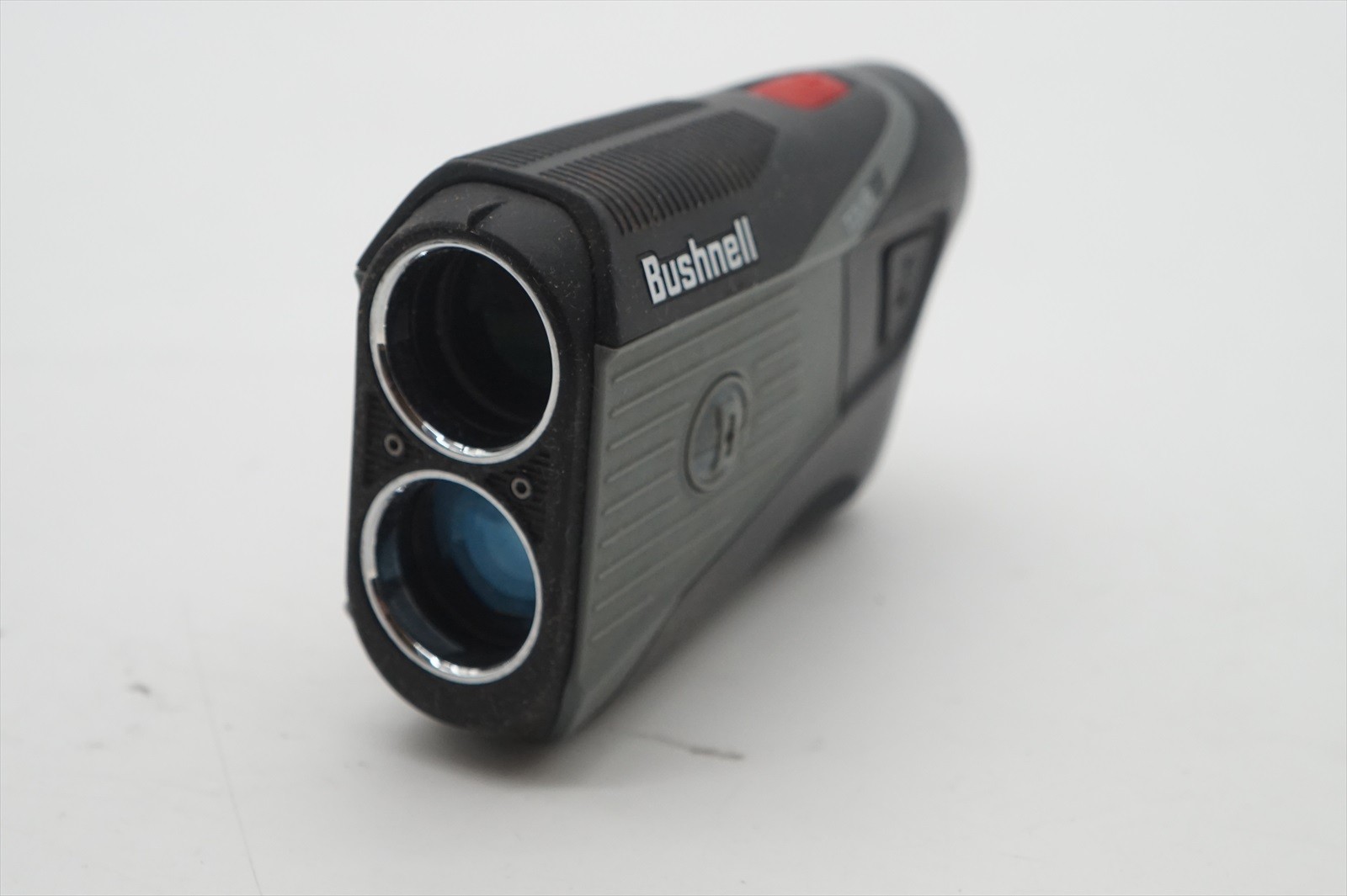 Bushnell Golf Tour V5 Rangefinder Good Condition w/ Battery