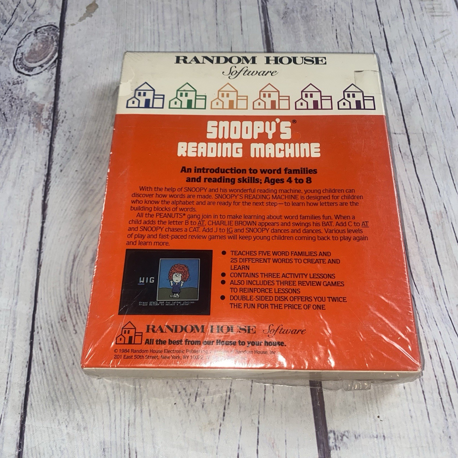 Vintage Snoopy’s Reading Machine Apple II+ Software Sealed Peanuts Sealed