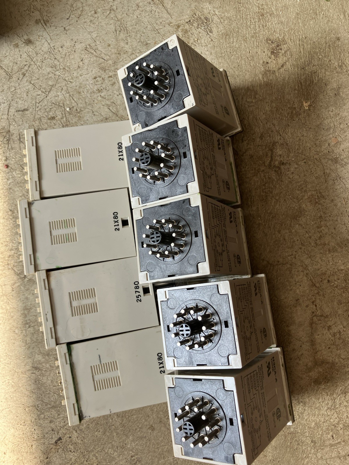 Lot Of 9 Untested Omron H3CA-A Digital Timer Relays 11 pin