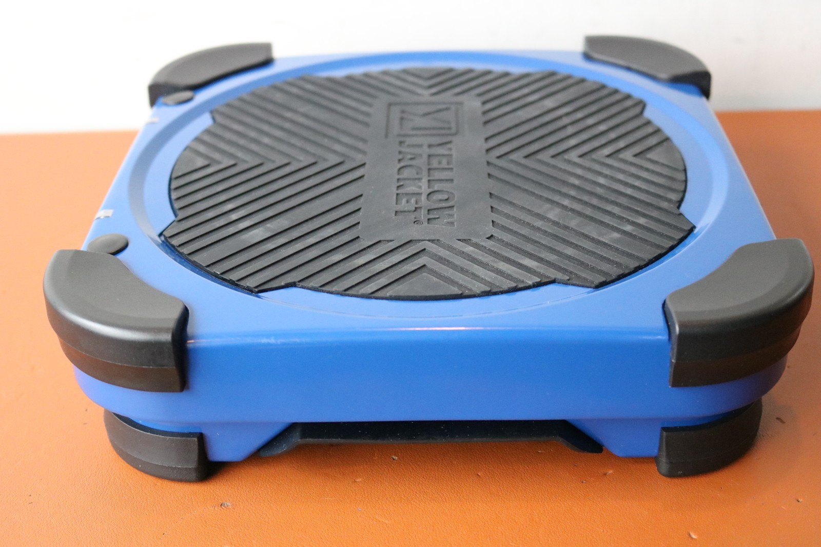 Yellow Jacket 220 Lbs. Electronic Refrigerant Scale 68862