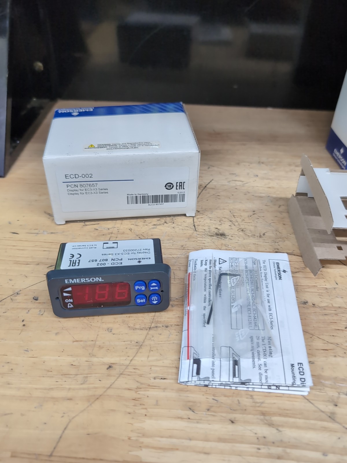 New In Box EMERSON ECD-002 Operator Panel PCN 807657 In Ohio