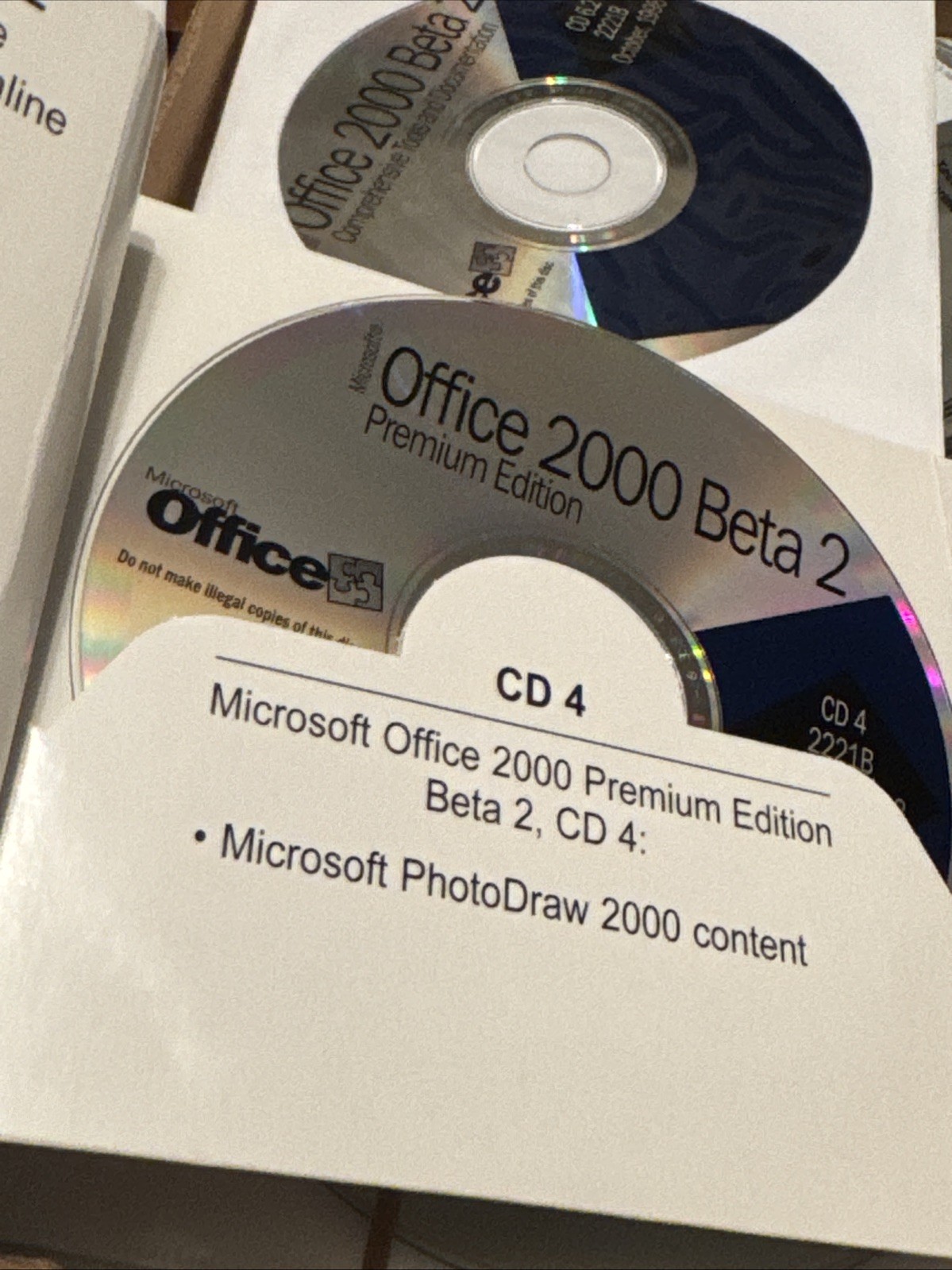 Microsoft Office 2000 Beta 2 Build 2221B from Oct 1998 MSDN Extras Technet Lot