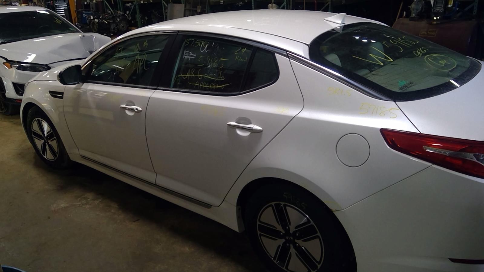 Used Keyless Entry Module fits: 2012 Kia Optima Theft-Locking keyless entry RH d