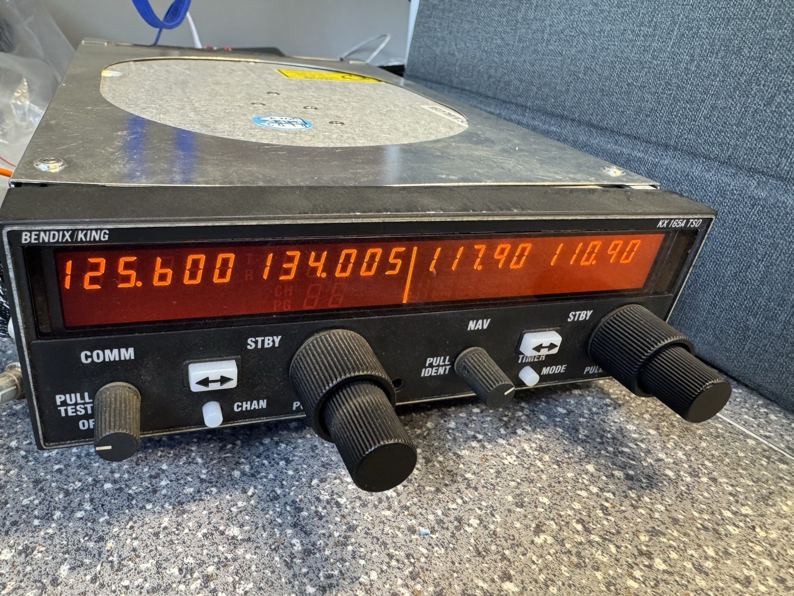 Bendix King VHF/VOR/GLIDESLOPE KX165A 8.33khz Plus KI 206