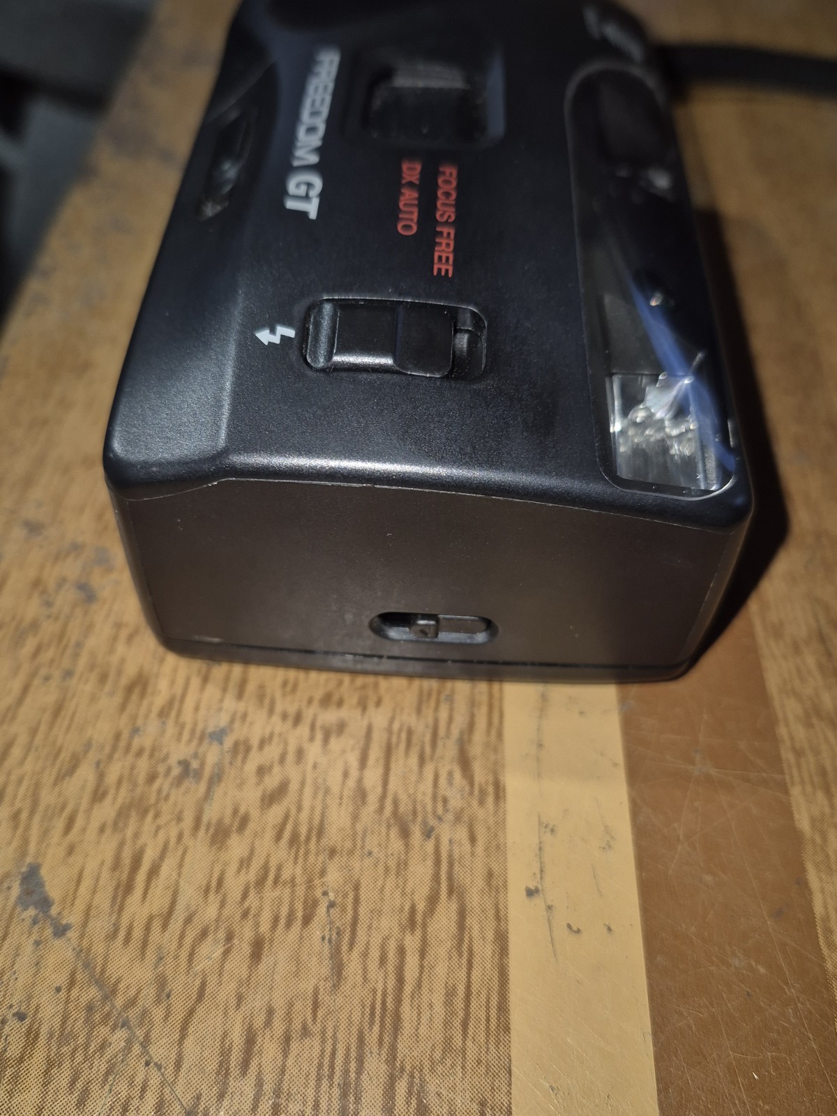 MINOLTA FREEDOM GT FILM POINT & SHOOT CAMERA
