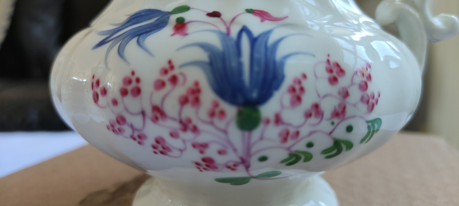 Antique Porcelain Creamer, Pattern 370 Attributed To Harris+Goodwin C.1836
