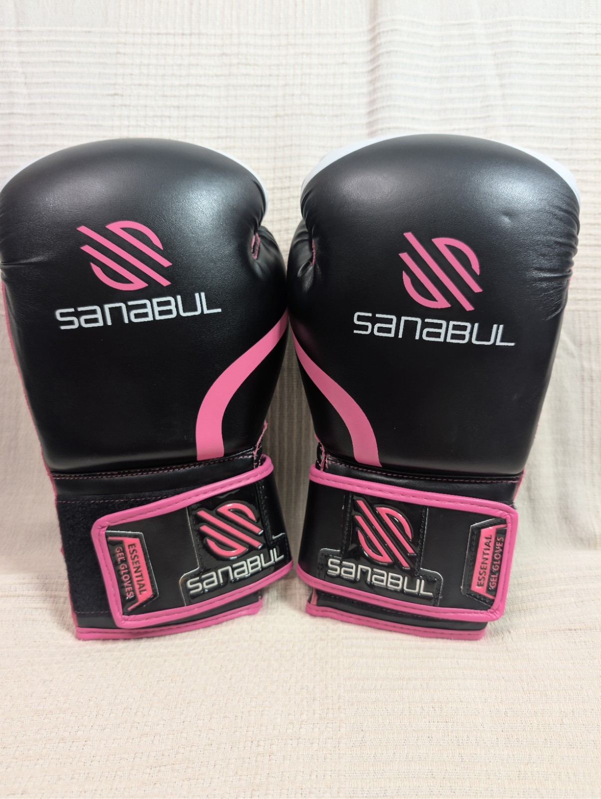 Sanabul 14 oz Gel Boxing Gloves - Pink and Black Sparring MMA Kickboxing Large