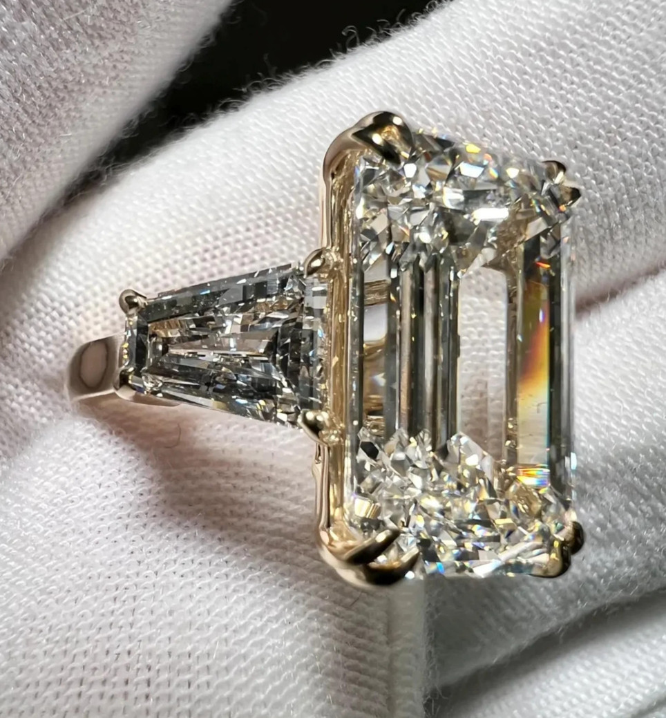HUGE & RARE Certified 13.05 Ct Diamond Solitaire Ring ! FREE Studs & Tariffs