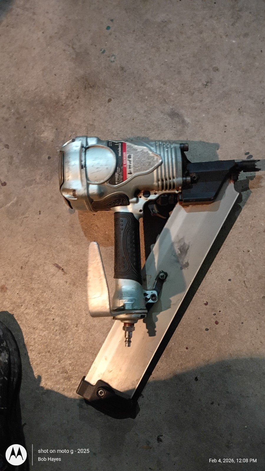 Metabo HPT NR90ADS1 3-1/2 in Framing Nailer Pneumatic 30° Collated, Powerful!