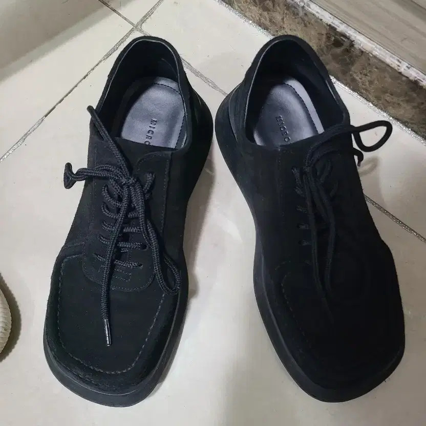 Microday Melt Shoes Black, Size 255 (Fits 260) Official