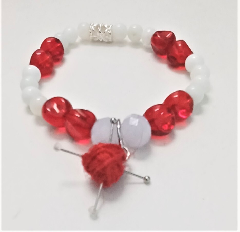 Novelty Yarn Ball Charm Beaded Bracelet