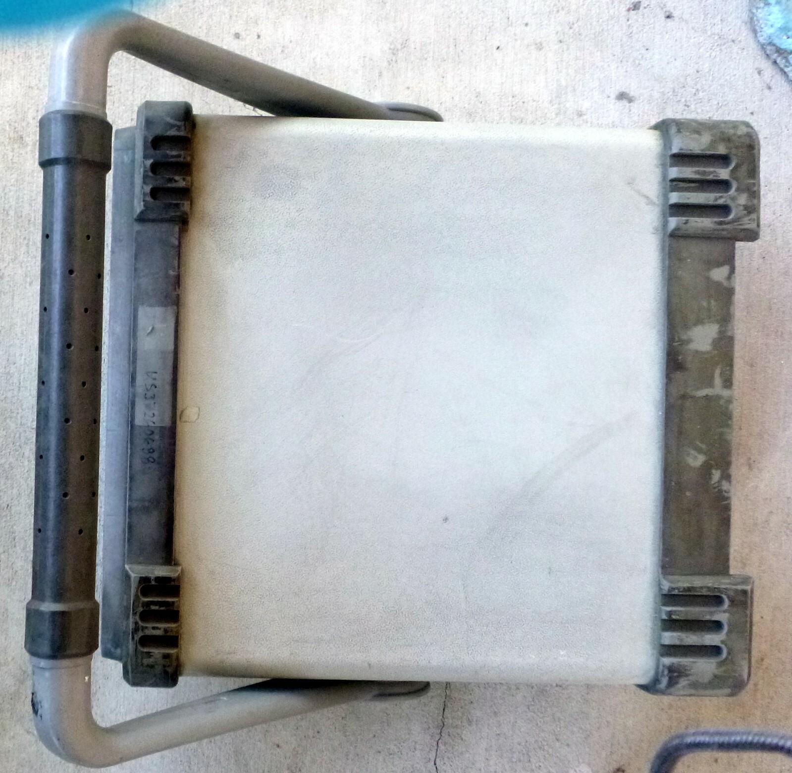 HP ESA-L1500A Spectrum Analyzer