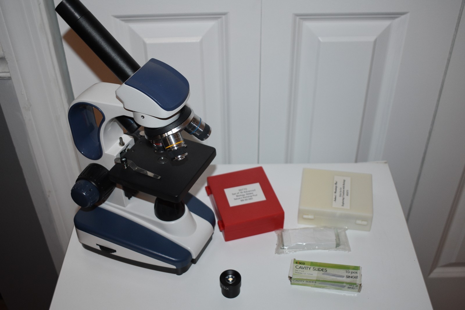 Swift compound monocular microscope SW200DL with 40X-1000X Magnification,