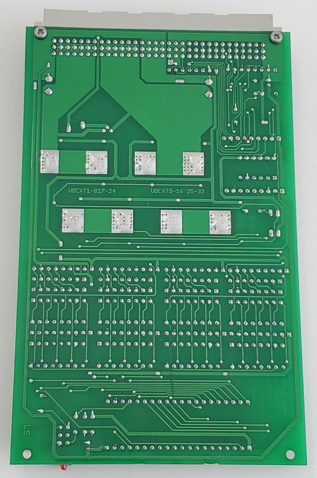 *PREOWNED* MCD Elektronik DIGOUT320PTO Output Card 113405 Computer Control Board