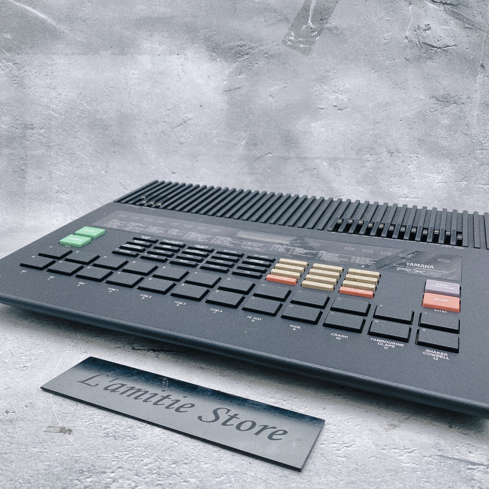 YAMAHA RX5 Digital Rhythm Programmer Drum Machine MIDI Sequencer Black RX 5 JP