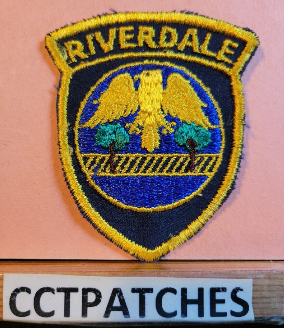 RIVERDALE, ILLINOIS POLICE (SMALL) SHOULDER PATCH IL