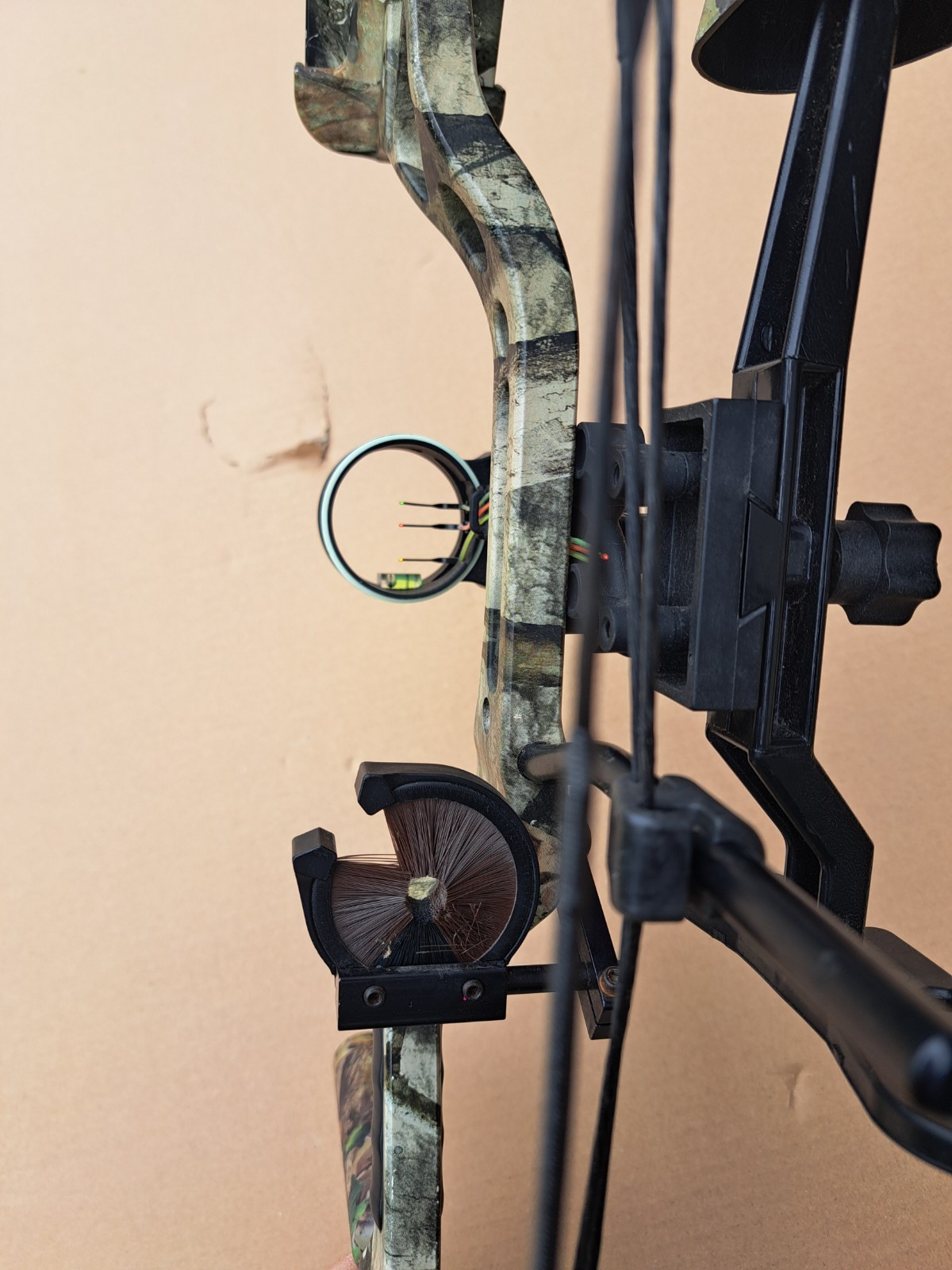 PSE Chaos 50-lb Right-Handed Camo Compound Bow