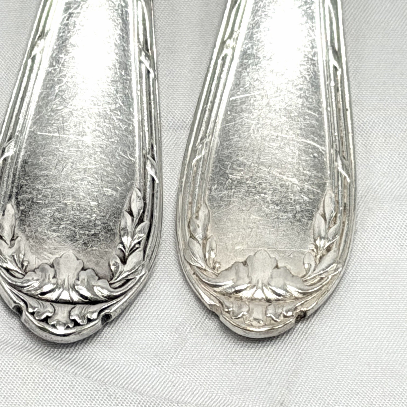 REKORD FEINSTAHL SOLINGEN DEP 100 Silverplate 2 Pc 9in Serving Forks Flatware