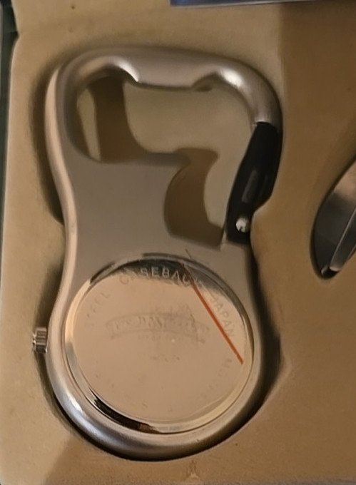 Field & Stream Men's Watch and 8-Function Golf Tool gift set box damaged