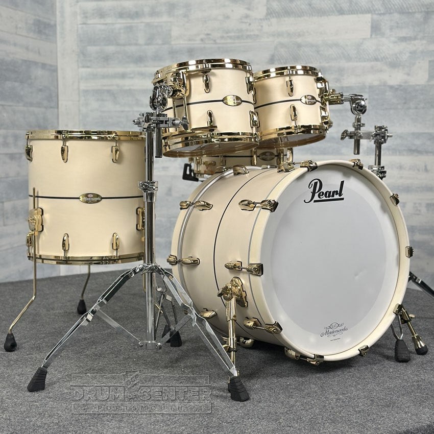 Pearl Masterworks 5pc Maple/Gum Drum Set Tiramisu w/Barnwood Inlay & Gold Hw