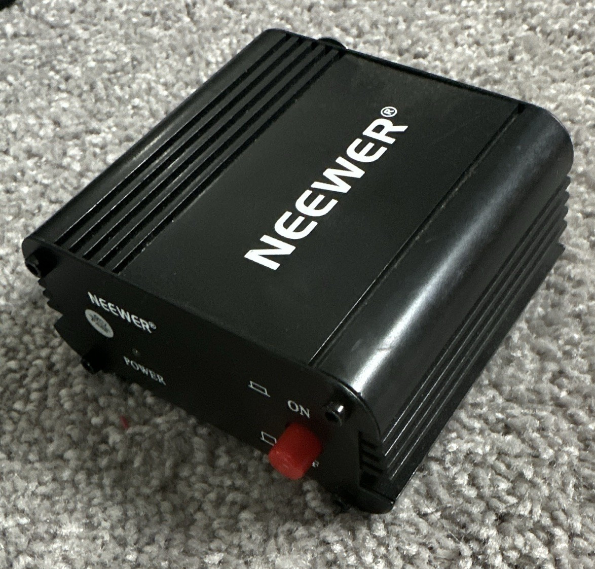 Neewer AC18V Pro Audio Power Supply Adapter w/ XLR Input/Output On/Off Black