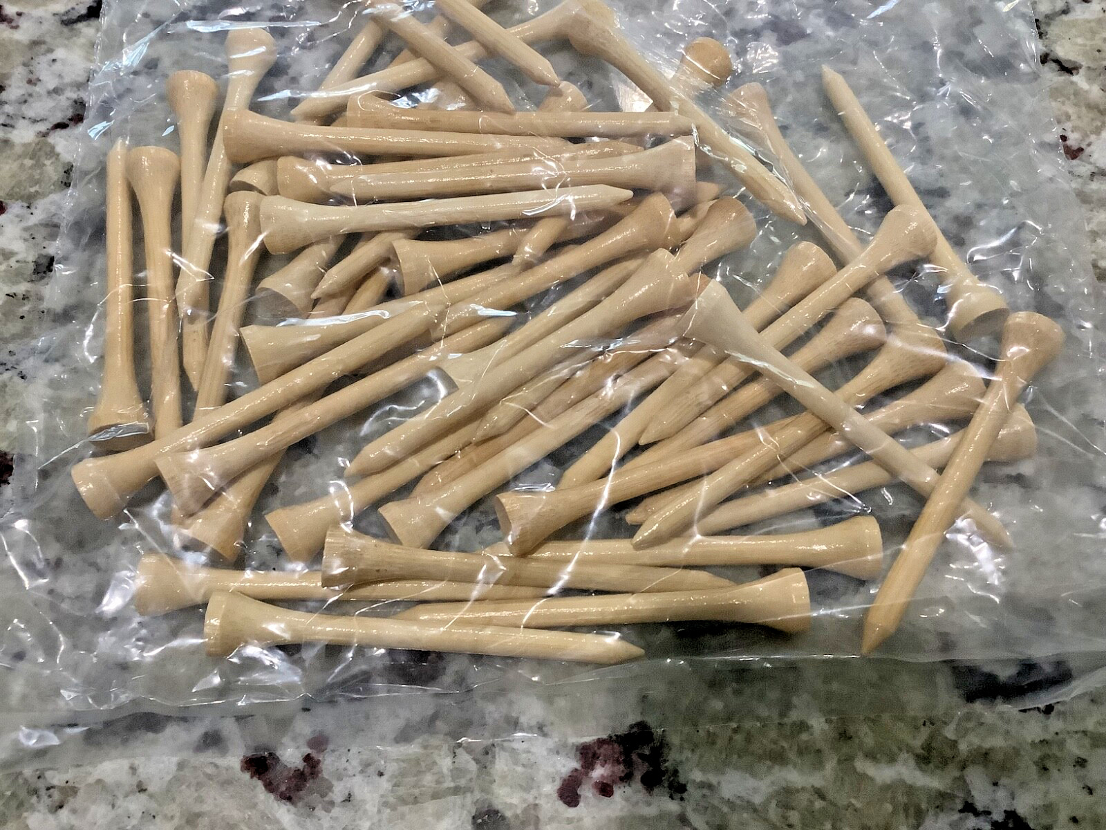New Golf Tees Wooden 2-3/4" (50 Count) Wood Color. Unopened package.