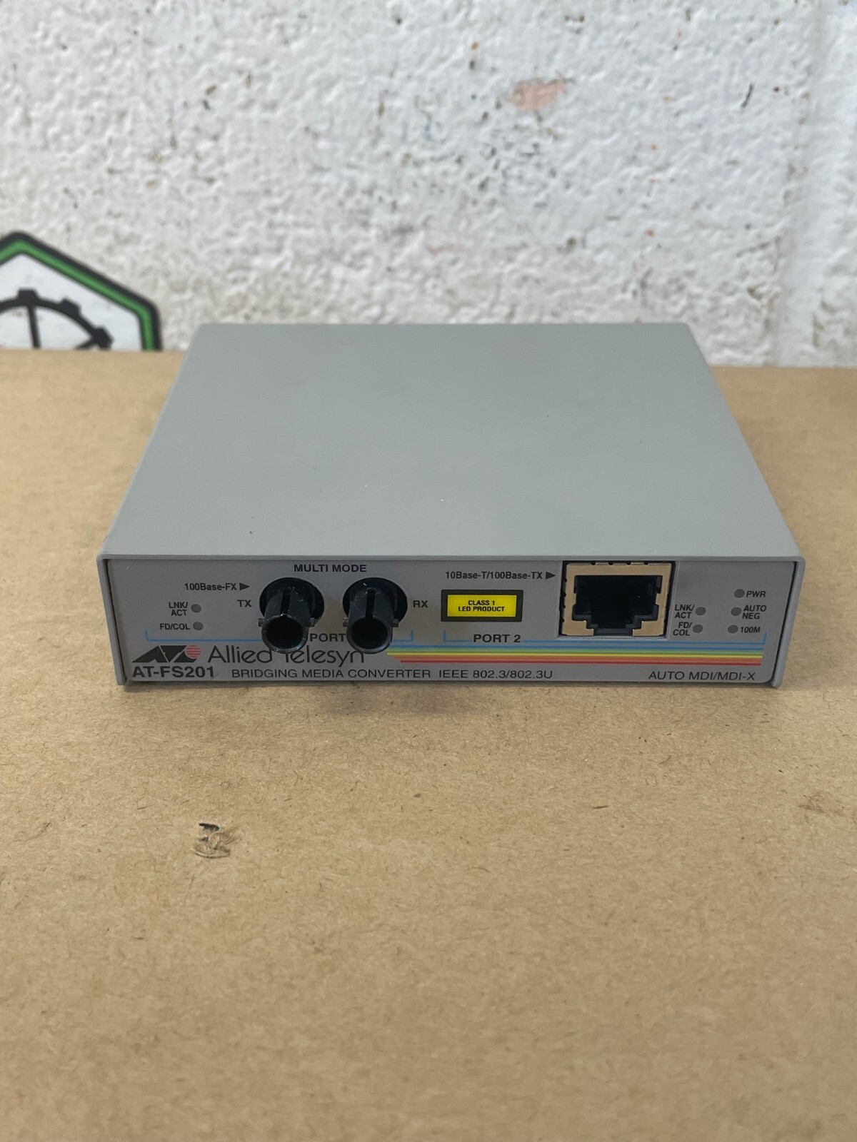 Allied Telesyn AT-FS201 Ethernet Switch